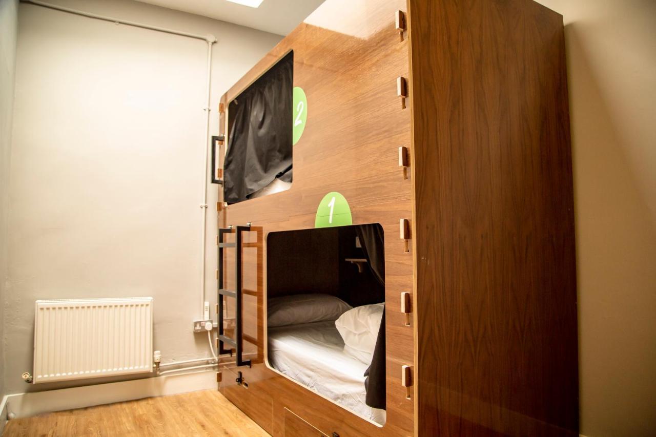 Leevin Hostel Mountjoy Dublin Exterior photo