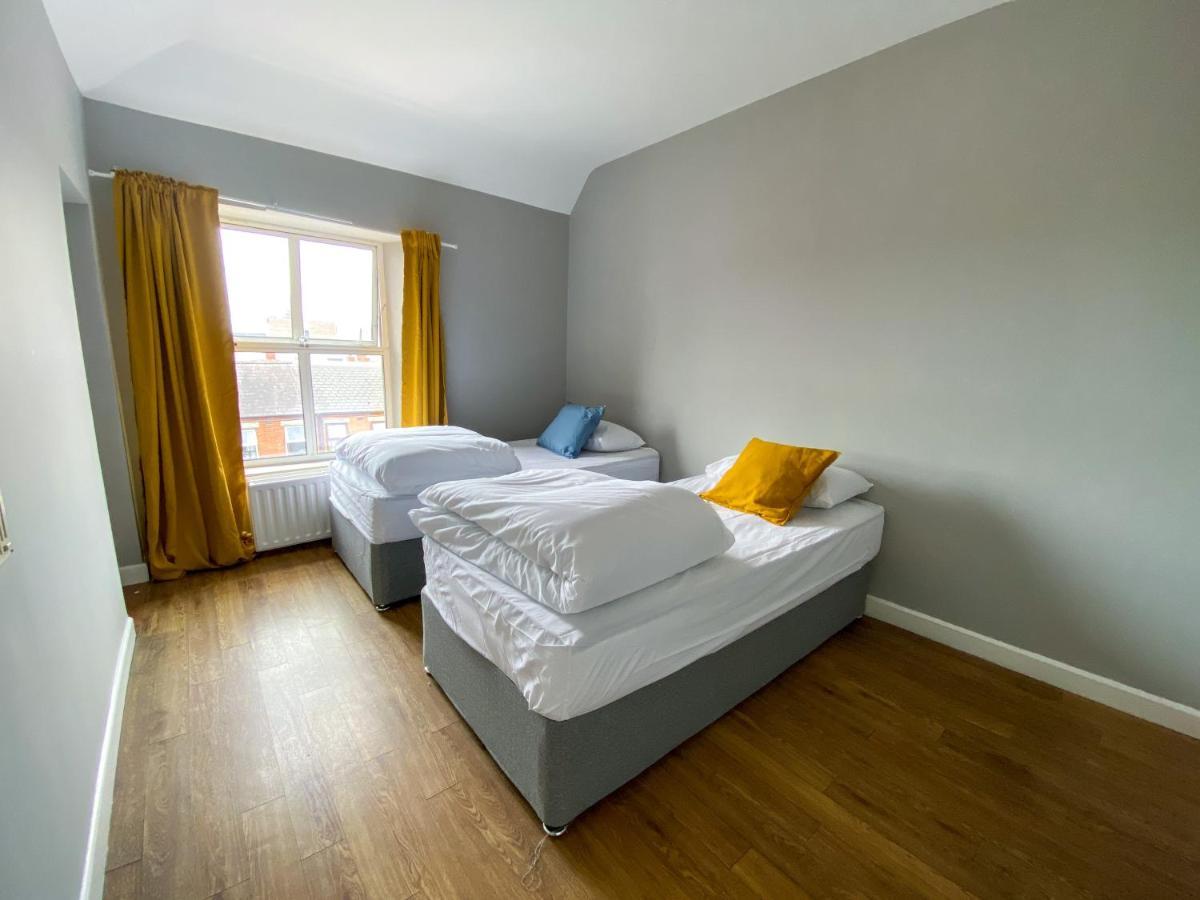 Leevin Hostel Mountjoy Dublin Room photo